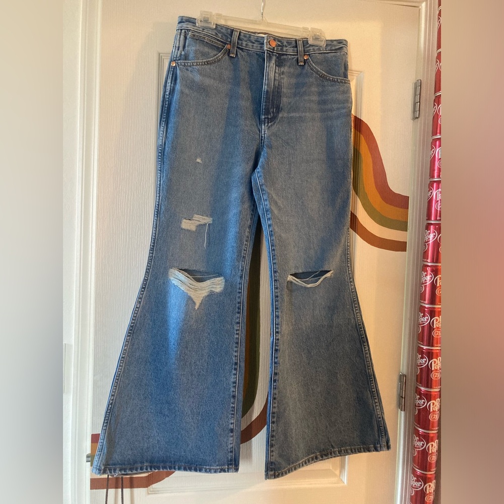 Wrangler wanderer high rise flare jeans